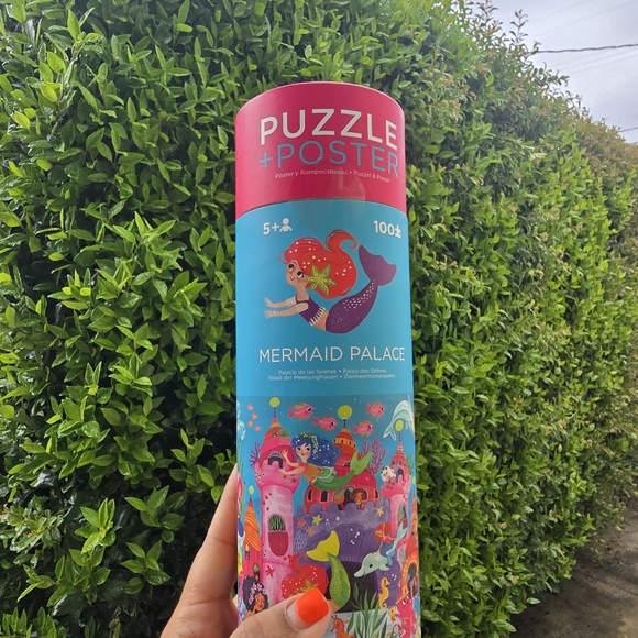 NWT Mermaid Palace 100 Piece Puzzle And Poster - Picture 3 of 6